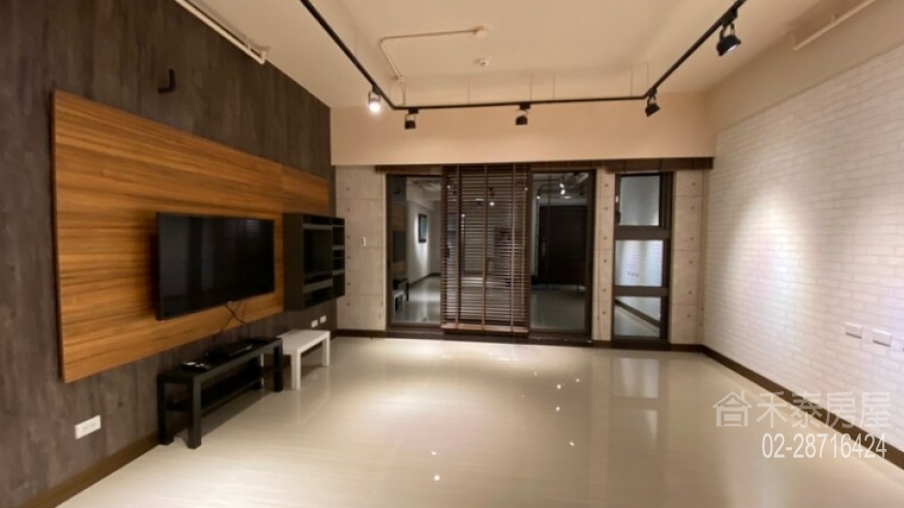  Taipei apartment-Sec. 6, Zhongxiao E. Rd., Nangang Dist. 